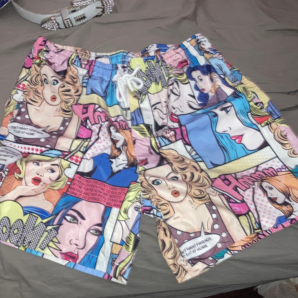 Cartoon graphic shorts